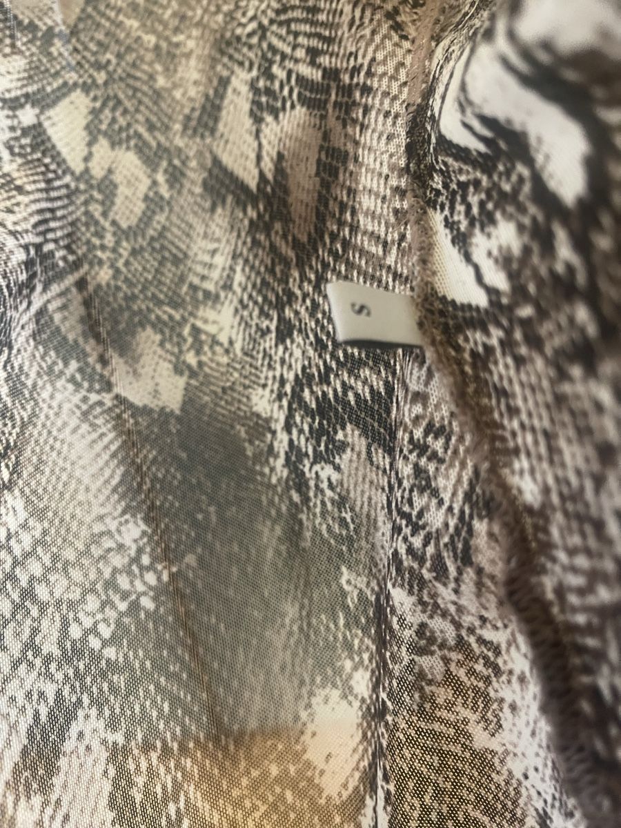 Intimissimi Top: Body Reptilienmuster Intimissimi S – Nuovo (secondo la descrizione) da Dübendorf venduto da olh_rs5r 2