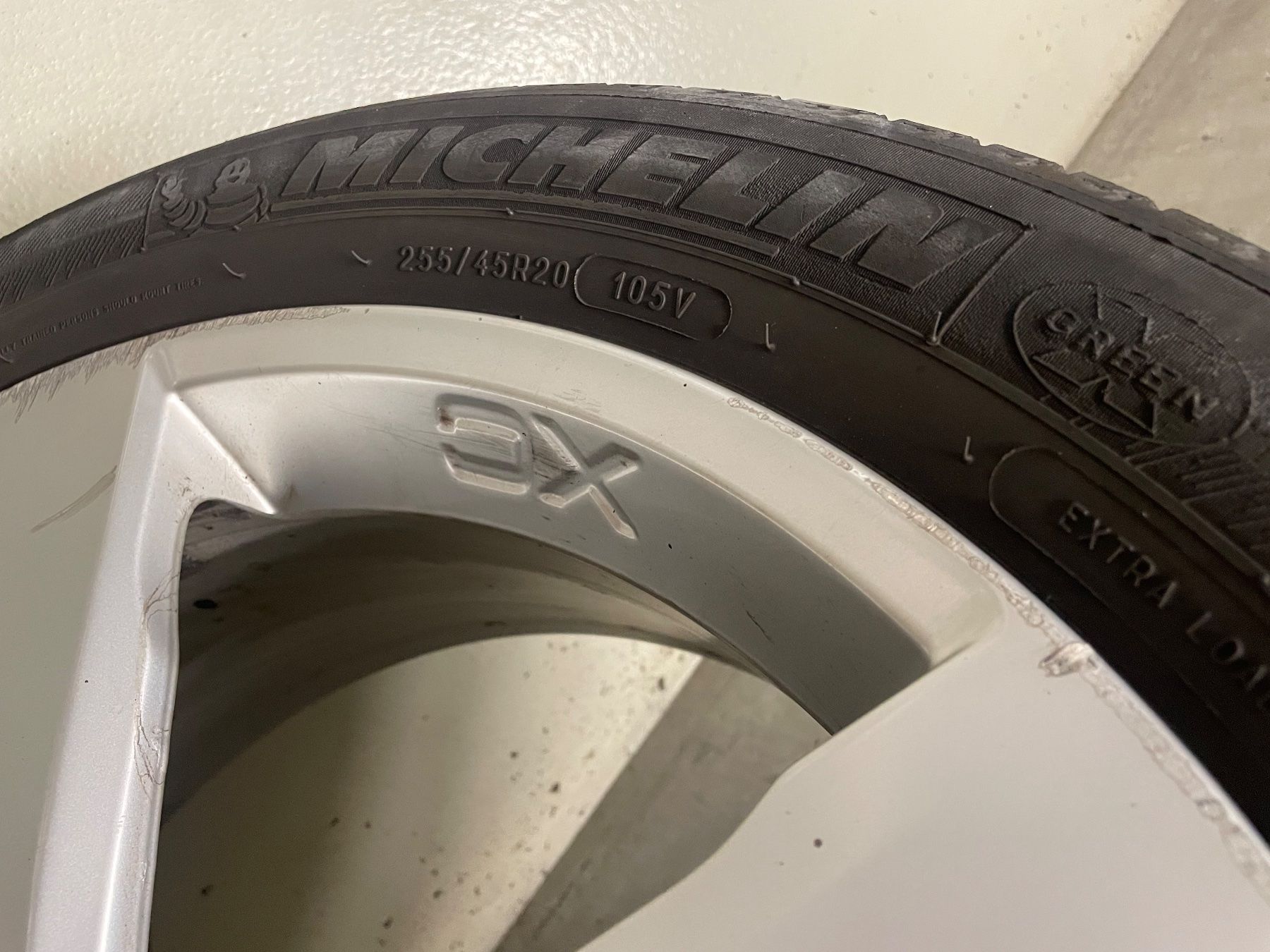 Michelin Pneus & Kompletträder: 4 Roues complètes Volvo XC60 – Gebraucht aus Fontaines NE von ale_kmw2 1