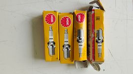 Set 4 Stück Zündkerze NGK BKUR6ET-10 2397