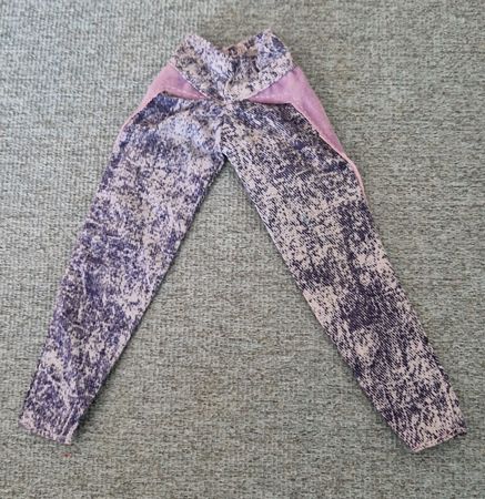 pantalon pour Barbie