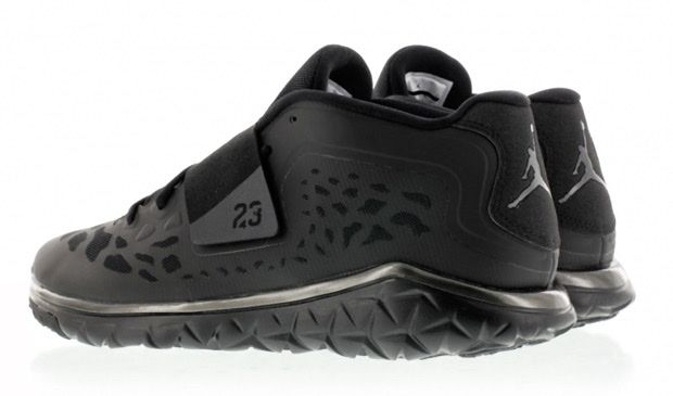 Jordan Scarpe da uomo: JORDAN FLIGHT FLEX TRAINER 2 BLACK METALLIC SILVER grösse 45 – Nuovo e nell'imballaggio originale da Kriens venduto da Delikanli1 4