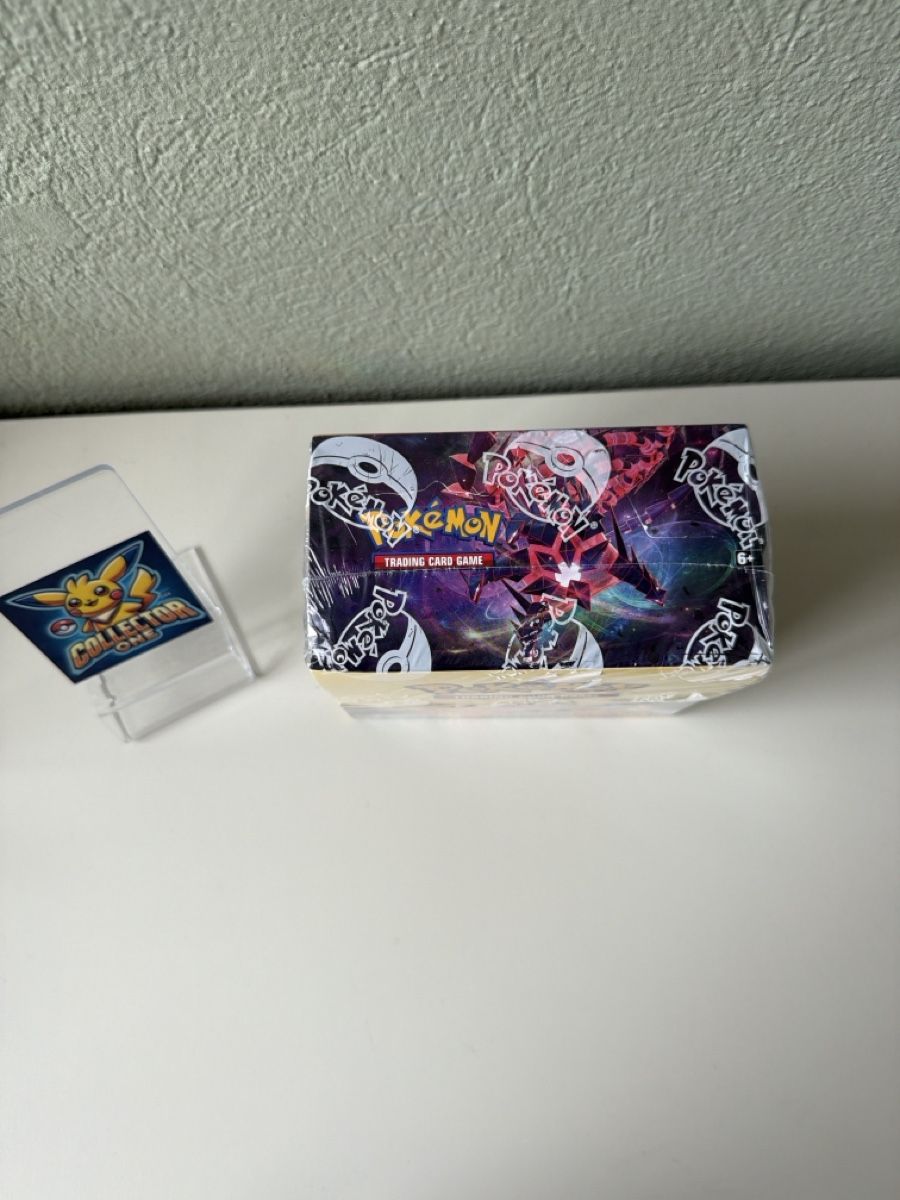 Pokémon Carte collezionabili: Pokemon Darkness Ablaze  Booster Box Charizard Display NEU – Nuovo e nell'imballaggio originale da Lommiswil venduto da CollectorOne 3