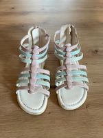 süße Cupcake-Sandalen, toller Zustand, Größe 27