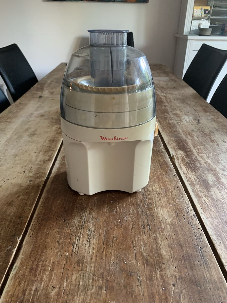 Moulinex Küchengeräte: Moulinex Vitafruit juicer – Gebraucht aus Geneve von joe_cyq8