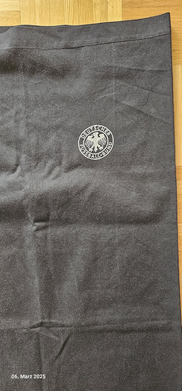 Schürzen: Schwarze Grillschürze mit gesticktem Bundesadler DFB – Neu (gemäss Beschreibung) aus Kriens von angelaruediger 1