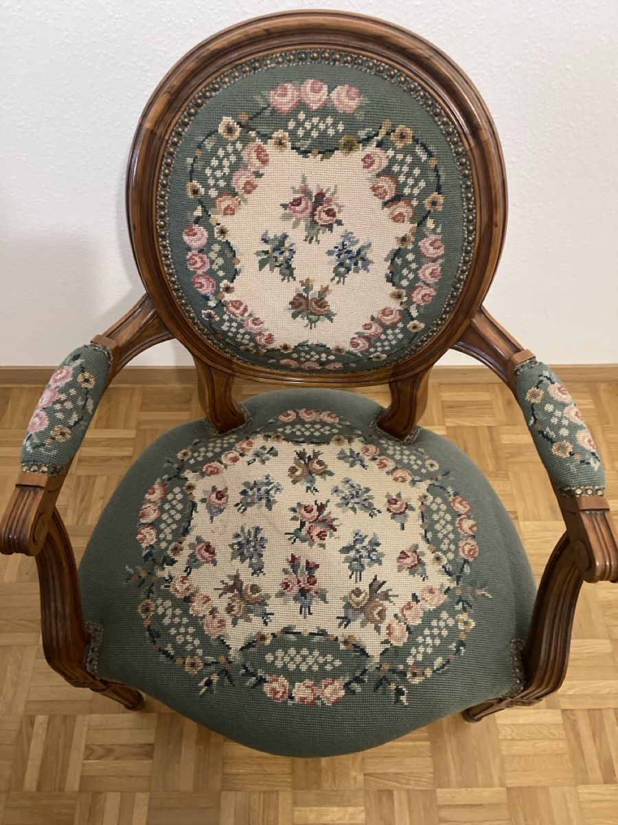 Poltrone: Antiker Stuhl mit Blumenmuster - Top Zustand – Usato da dietikon venduto da fernando011 6