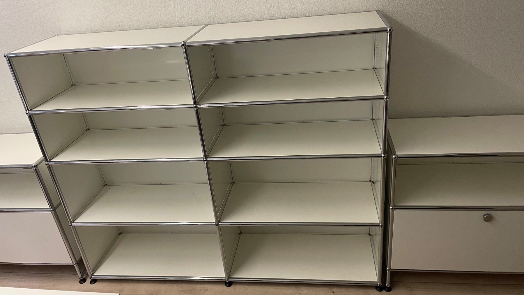 USM Regale: USM Haller Regal – CHF 990 – Gebraucht aus Dübendorf, von cetinabdulah