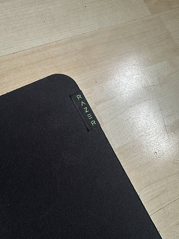 Mausmatten: Razer Mauspad – Gebraucht aus schwerzenbach von Sendmail50 1