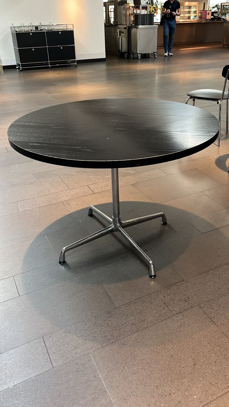 Vitra Tables: Vitra Eames Contract Table rund, grosse Platte – D'occasion à Affoltern am Albis par Zapro 5