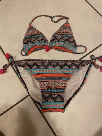 Bikini ca. 134/140