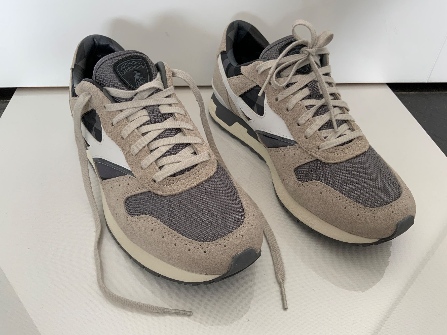 Herrenschuhe: Sneaker, LAMBORGHINI MIZUNO, Herren, EU 40, einfach COOL! – Gebraucht aus Stäfa von sylla73