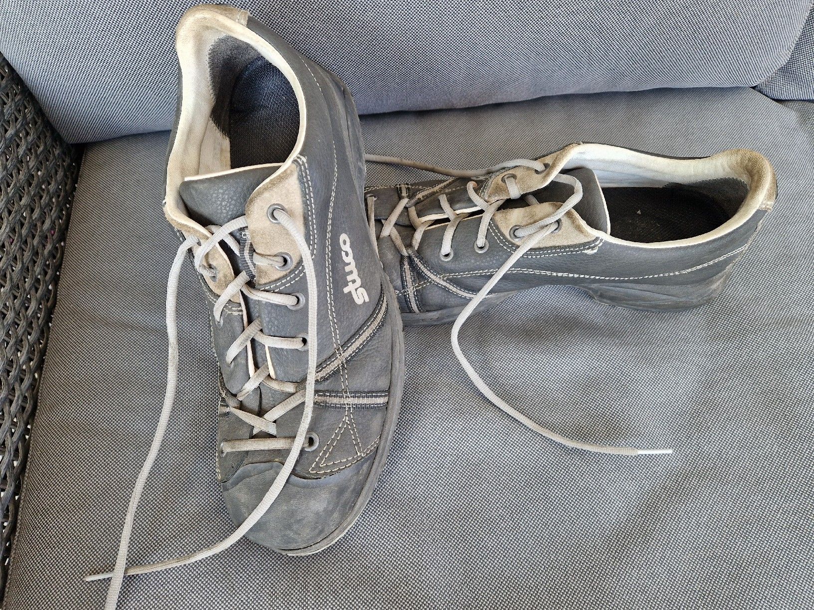 Stuco Scarpe da uomo: Stuco Sicherheitsschuhe S3 SRC ESD Gr. 44 – Usato da Niederrohrdorf venduto da Miripfiri 1