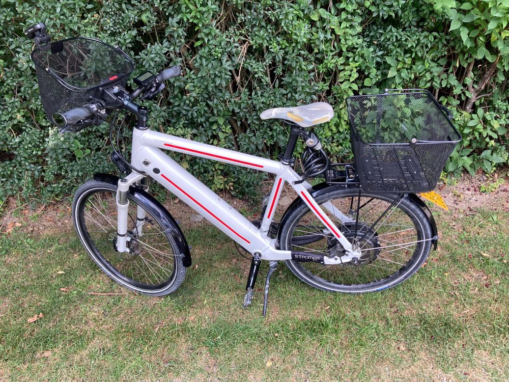 car back cycle stand