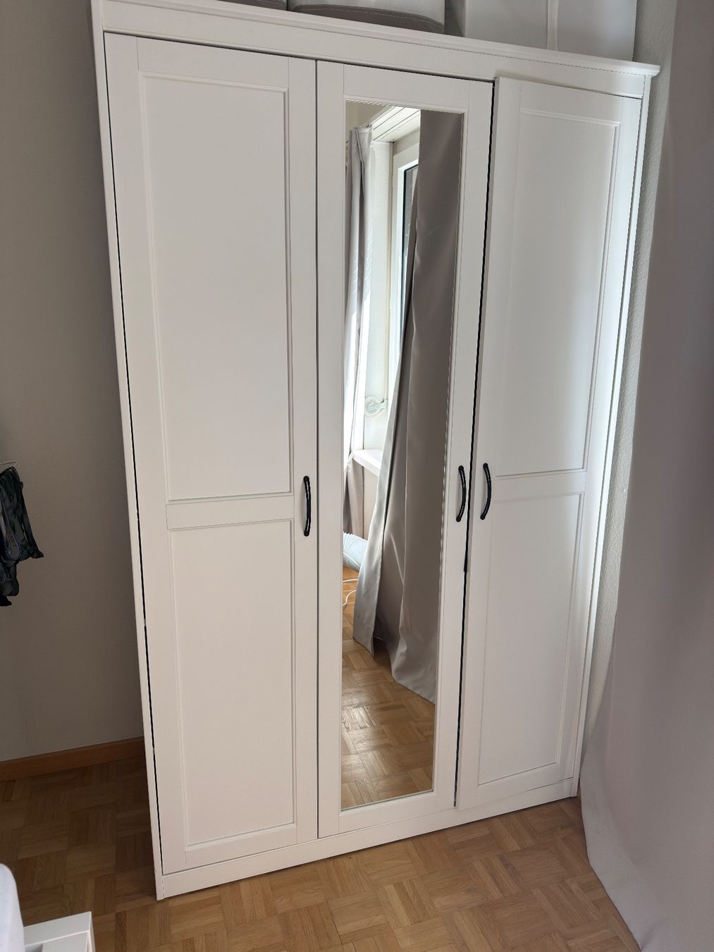 Ikea Schränke: IKEA SONGESAND Wardrobe (2x) – Gebraucht aus Zürich von bcb_n6q6 1