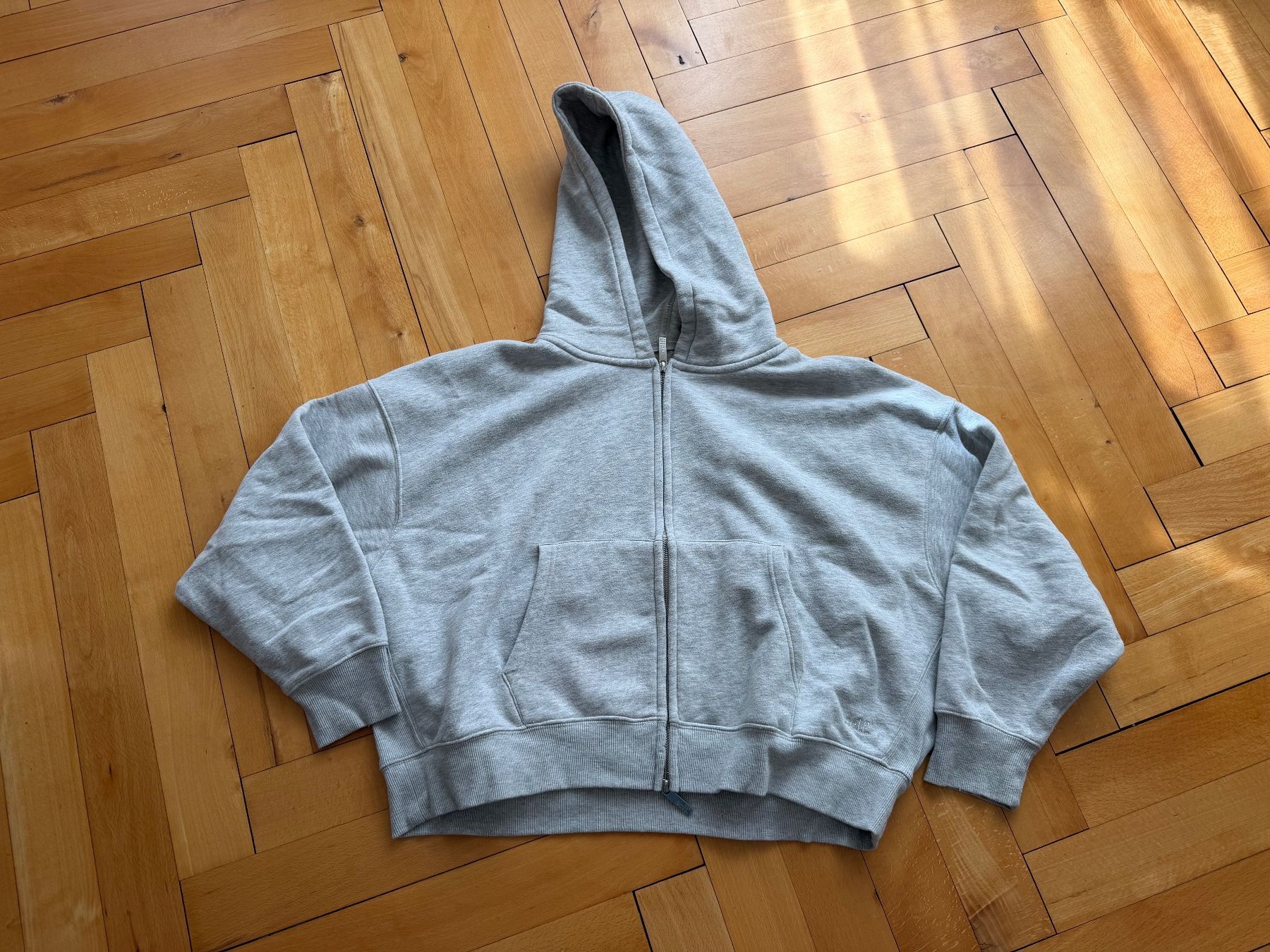 Vestes: Self Hoodie Jäckli – D'occasion à Solothurn par Vintage87