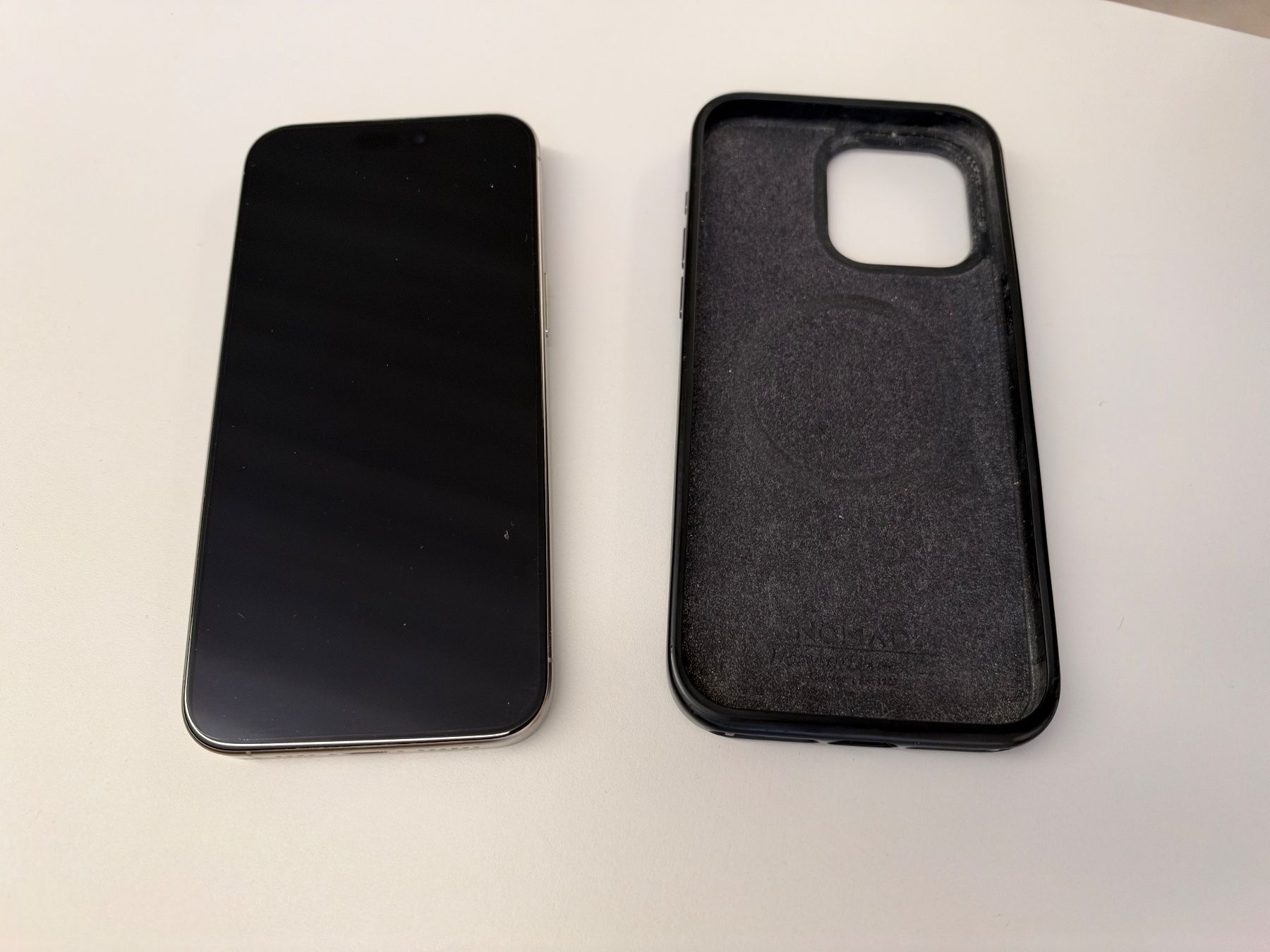 Apple Handys / Smartphones: Iphone 15 Pro Max inkl. Hülle – Gebraucht aus Appenzell von luk_6vhs