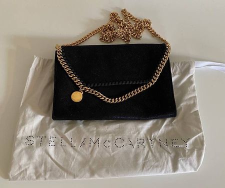 Stella McCartney Falbella Mini Crossbody Tasche Black/ Gold