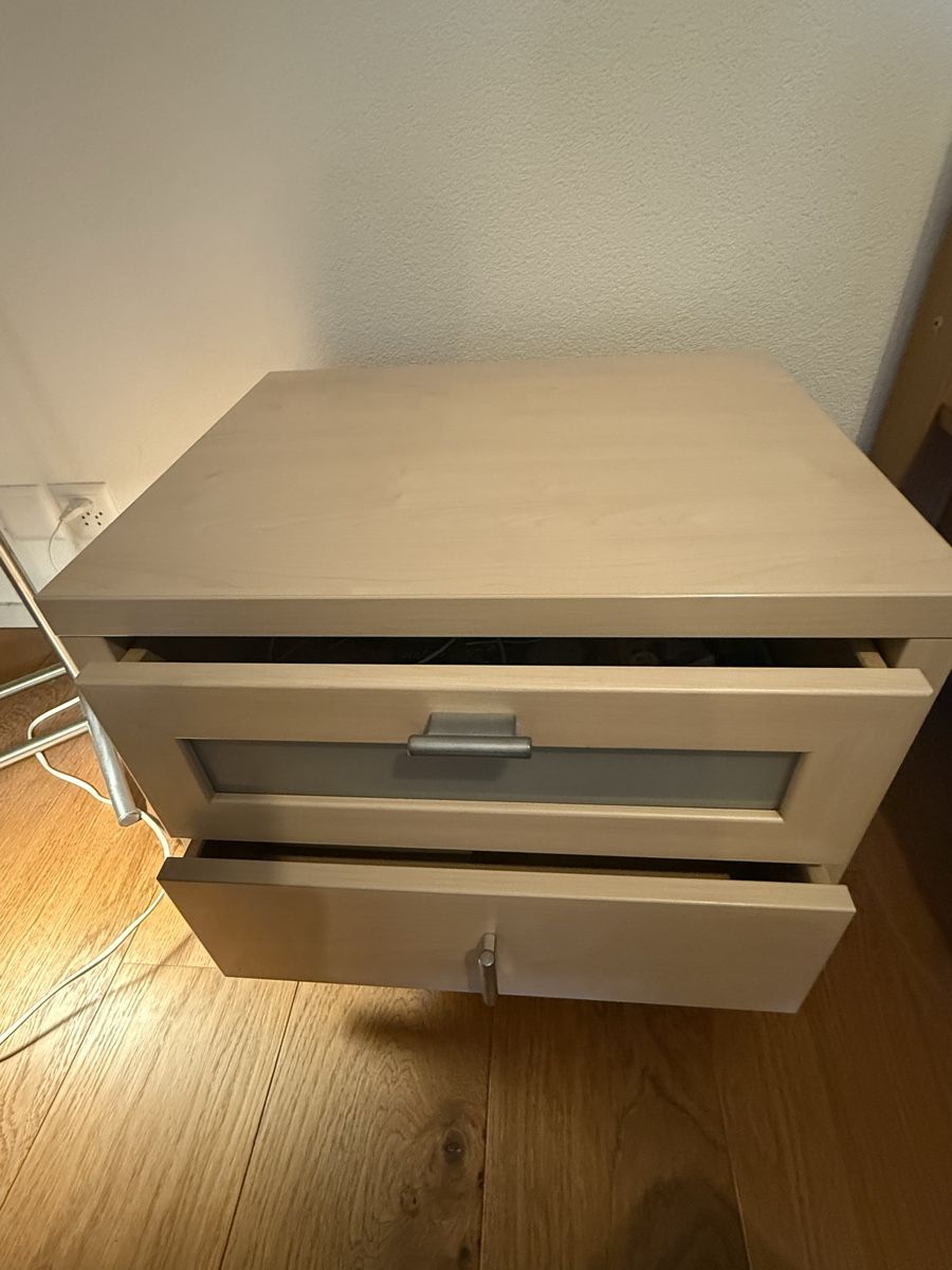 Comodini: Nachttisch, Top Zustand! – Usato da Toffen venduto da Larsl07 1