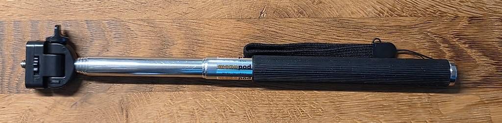 Halterungen: Selfie stick extensible – Gebraucht aus Confignon von Tibinhosfc