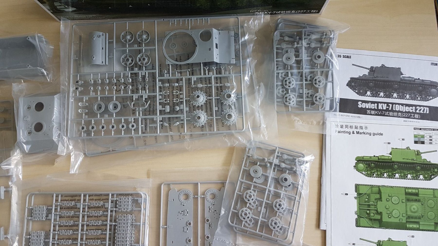 Modellbausätze & Standmodelle: 1:35 Soviet KV-7 Object 227 - Trumpeter 09504 – Neu (gemäss Beschreibung) aus Bassersdorf von jackbmw 4