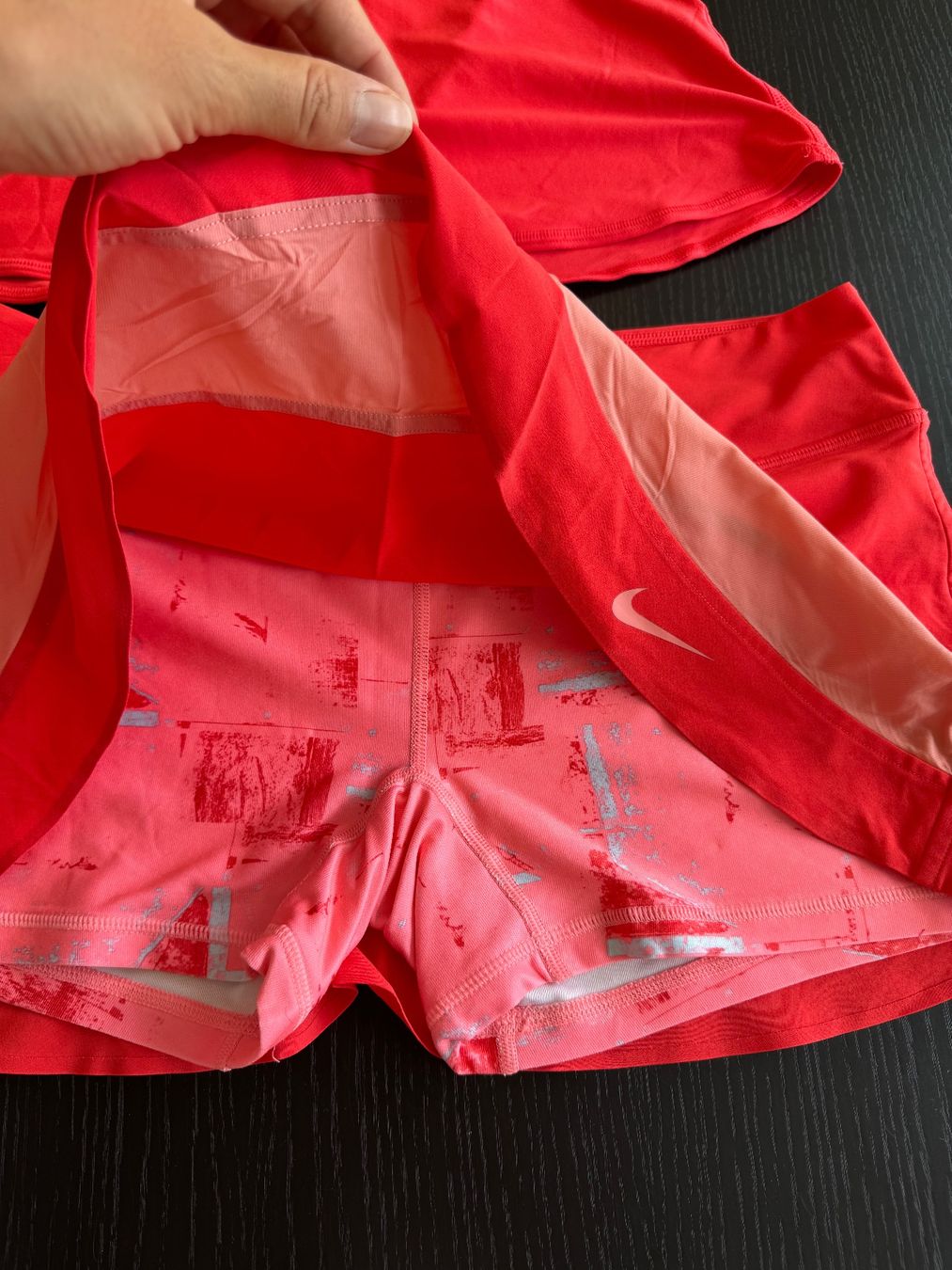 Nike Kleiderpakete: Nike Tennis Set, Grösse M – Gebraucht aus Zürich von rahelitas 4
