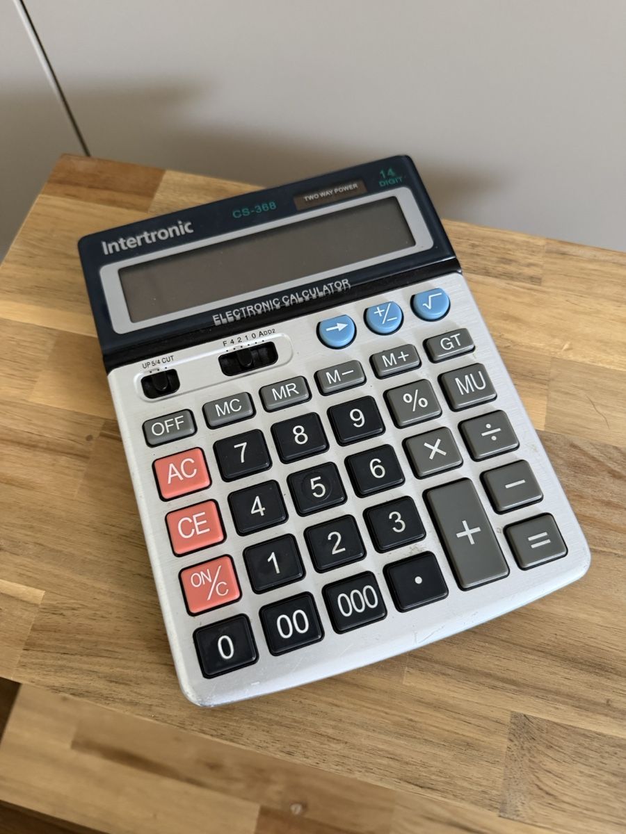 Calcolatrici tascabili: Intertronic CS-360 Taschenrechner 14 Digits – Usato da Neuhaus SG venduto da cynlo