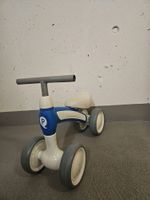 Tolles Laufrad / Rutschauto für Kleinkinder