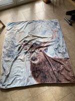 Kuschelige Decke mit Hirsch-Motiv