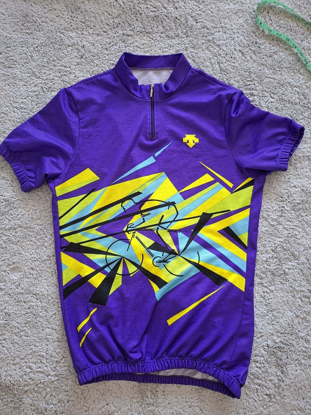 Canottiere & Pantaloni: Maillot cyclisme Descente violet imprimé taill – Usato da Renens VD venduto da ser_j2fn