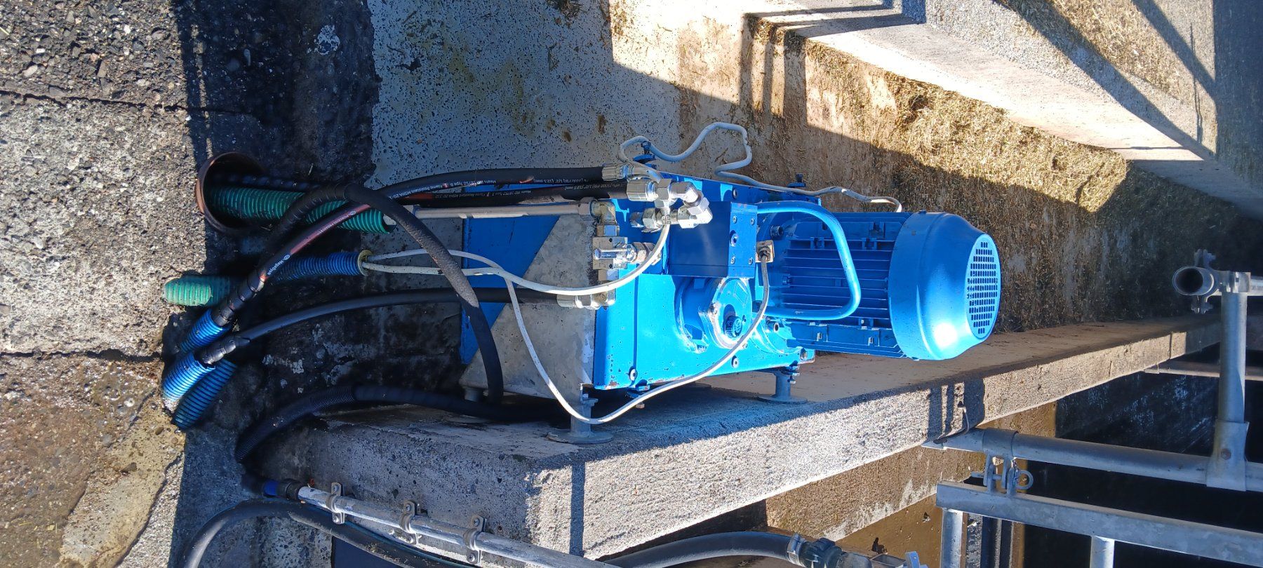 Alle Maschinen: Mistschieberanlage Wölfleder Hydraulisch – Gebraucht aus Rain von skodaauto 6