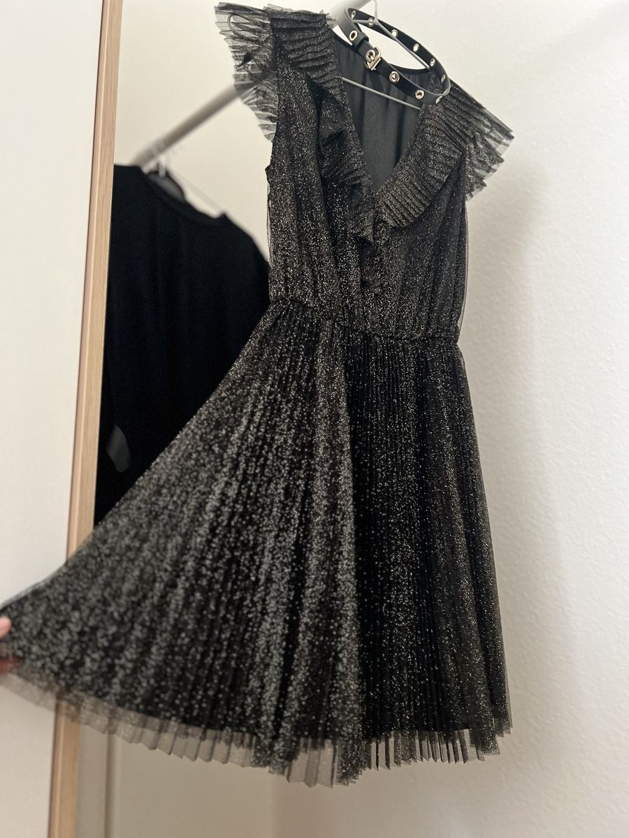 Vestiti: Liu Jo dress – Usato da Basel venduto da kar_5fvf
