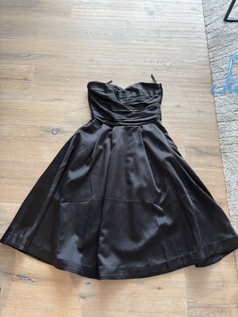 🖤 Elegantes schwarzes Abendkleid / Cocktailkleid