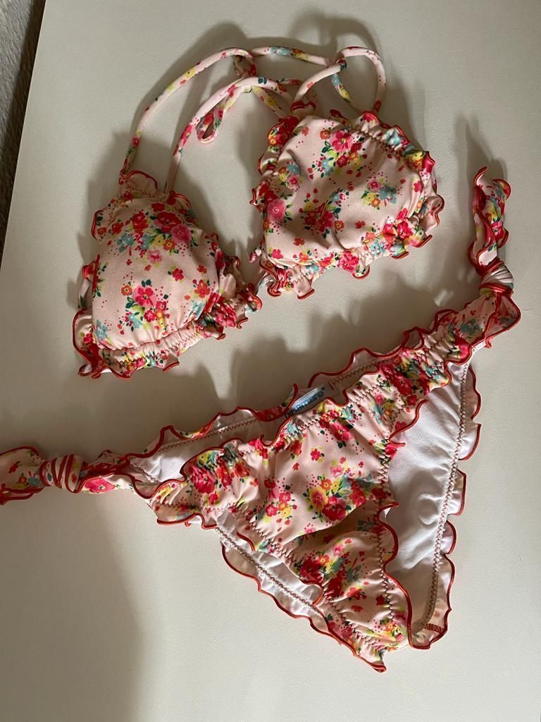 Costumi da bagno & Bikini: Beautiful swimsuit – Nuovo e nell'imballaggio originale da Opfikon venduto da ari_7yn2 2