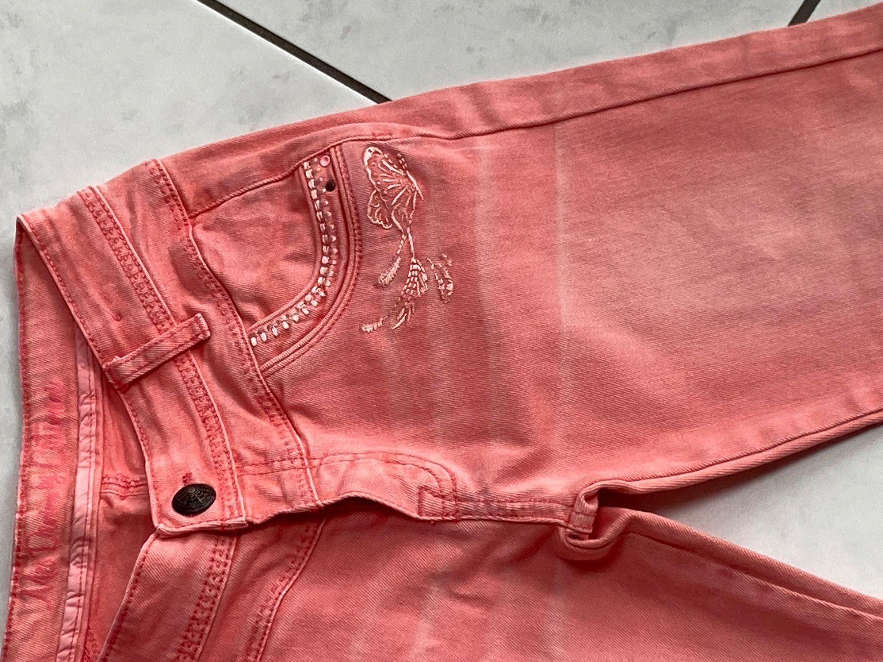 Catimini Pantalons: CATIMINI pantalon 3/4, 12ans/152cm – Neuf (Voir description) à domdidier par picolo99 1