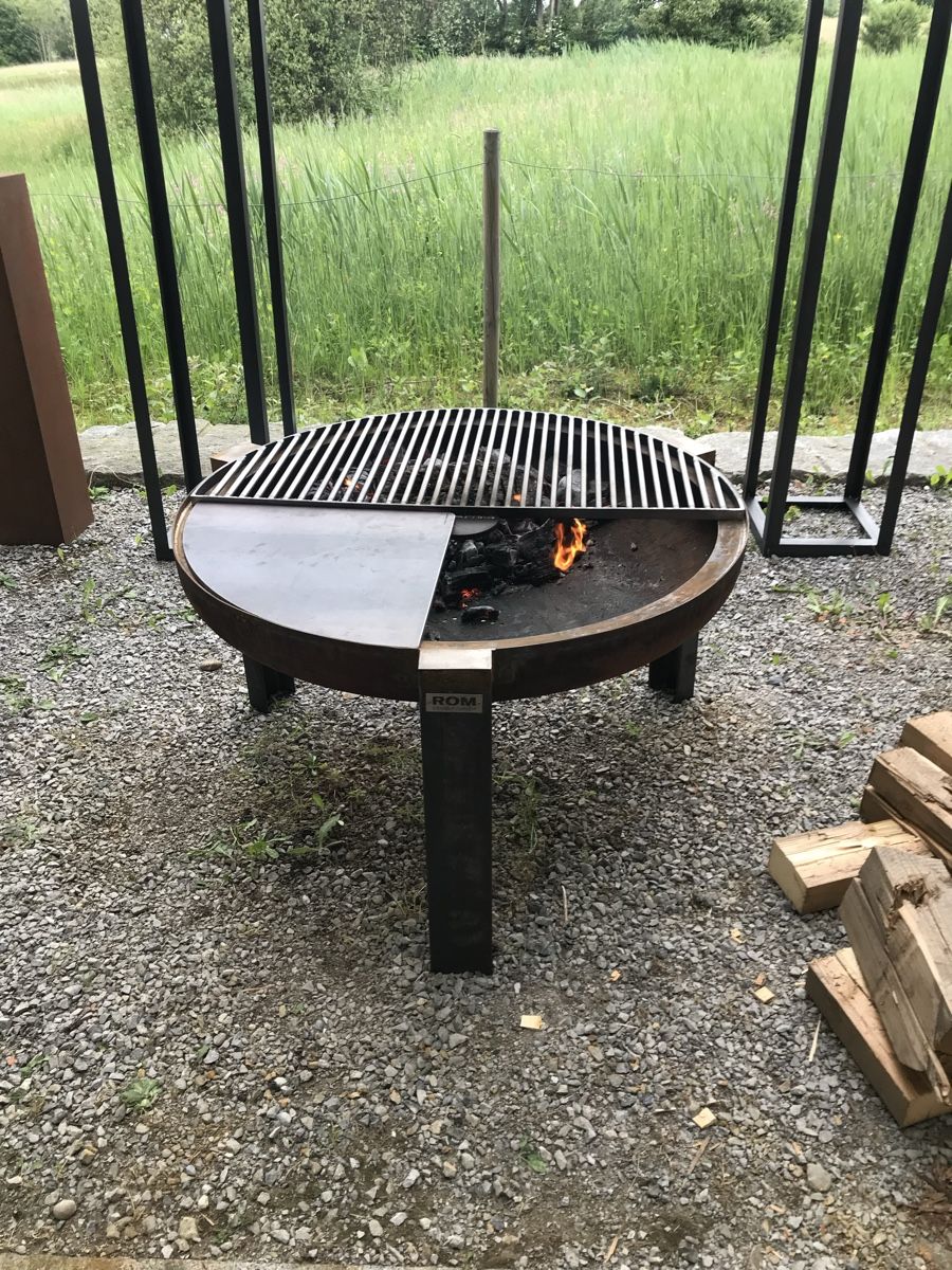 Grills: Grill / Feuerschale – Gebraucht aus Aathal-Seegräben von rom_cg7q