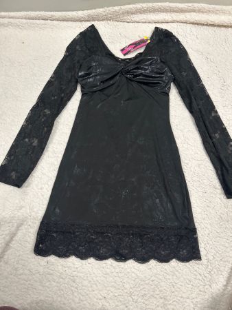 Cocktailkleid Minikleid mit Spitze Rücken offen NEU S