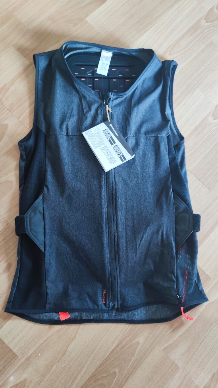 Decathlon Protezioni & Imbottiture: Rückenpanzer Dreamscape NEU – Nuovo e nell'imballaggio originale da Samstagern venduto da 79mace21