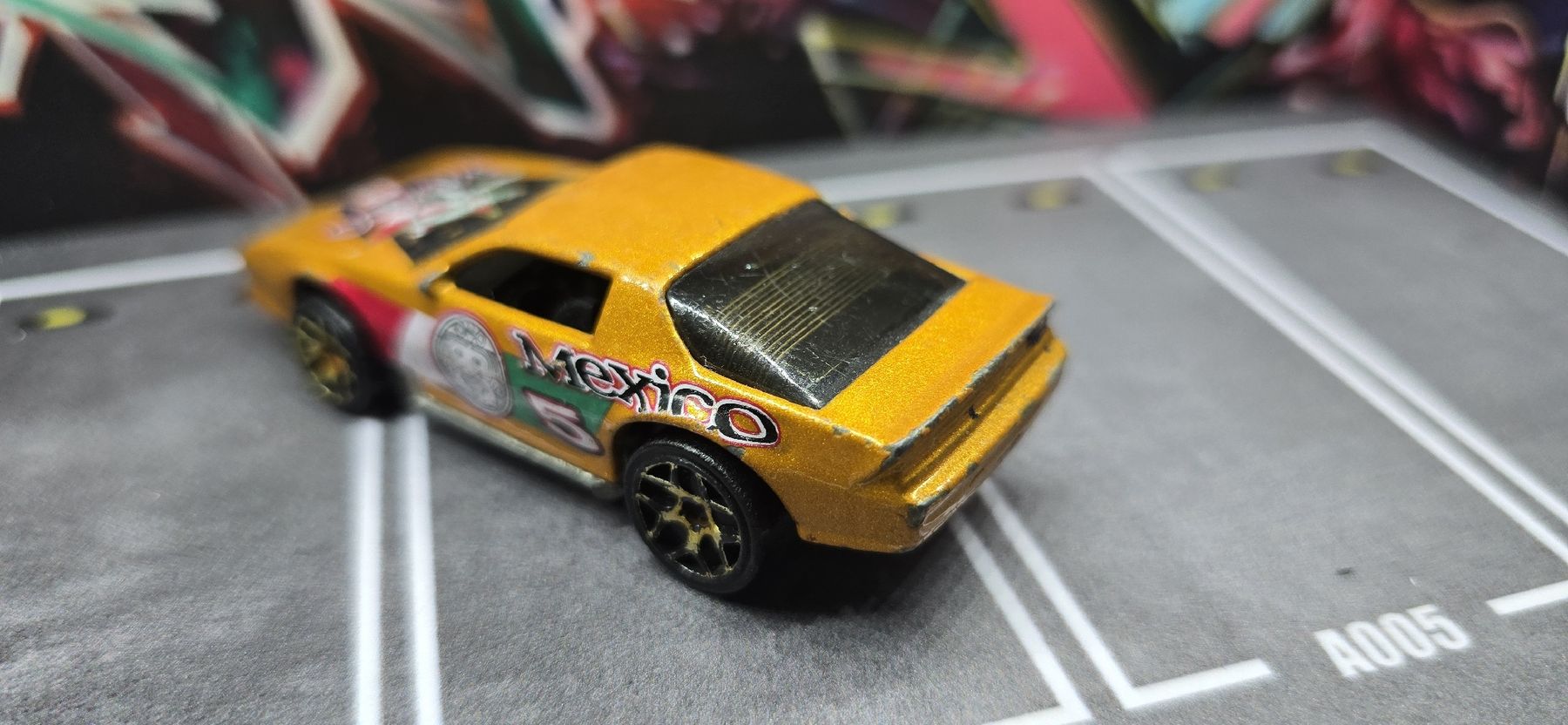Hot Wheels Modellini d'auto: Hot Wheels Chevrolet Camaro – Usato da Frauenfeld venduto da ufo_yk6c 1