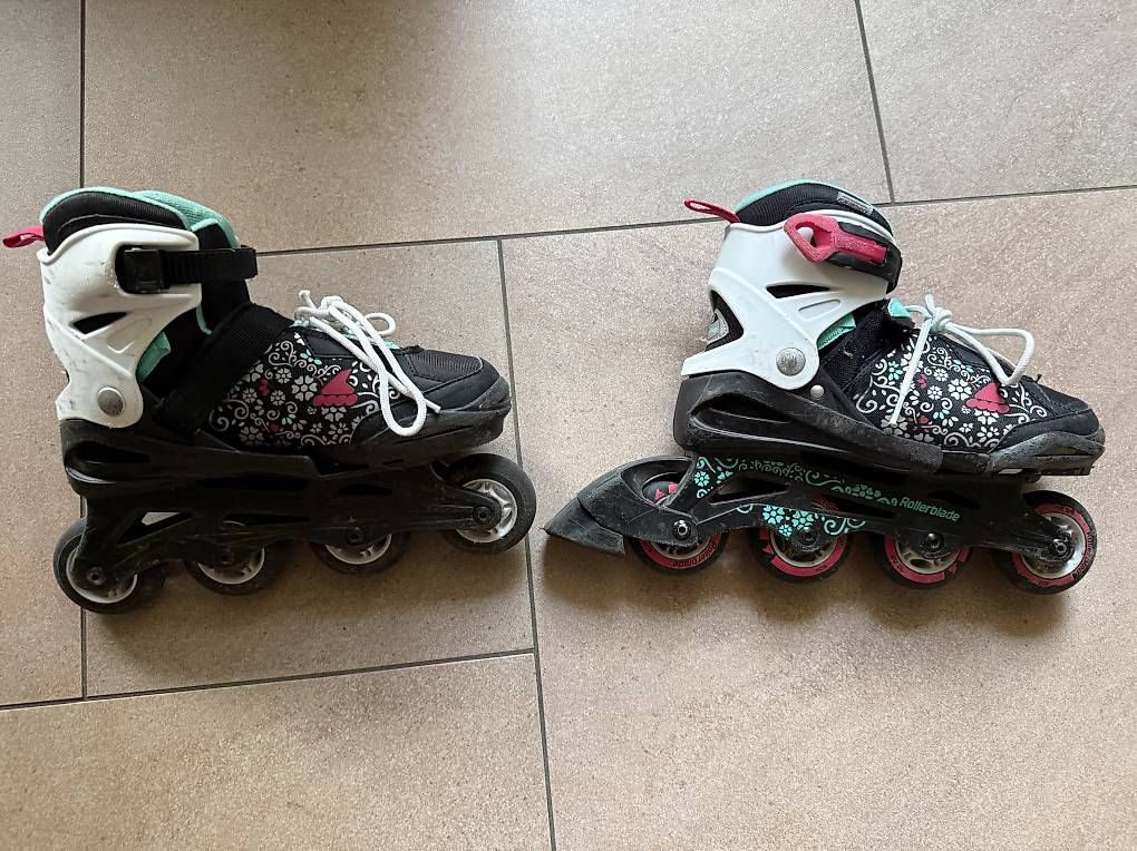 Inline-Skating & Rollschuhe: Inlineskates Grösse 33-38 von Rollerblade – Gebraucht aus Sirnach von CH8370AB 1