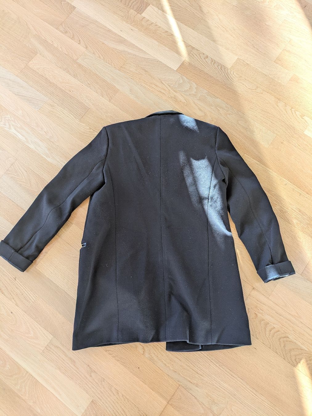 Sandro Jacken: SANDRO PARIS Blazer/Mantel – Gebraucht aus Bern von Leali_71 2