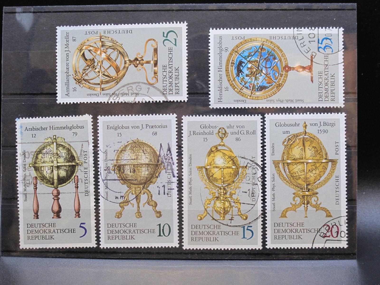 Tutti i francobolli: DDR 1972 Erd & Himmelsgloben gest – Usato da Wil SG venduto da fva01