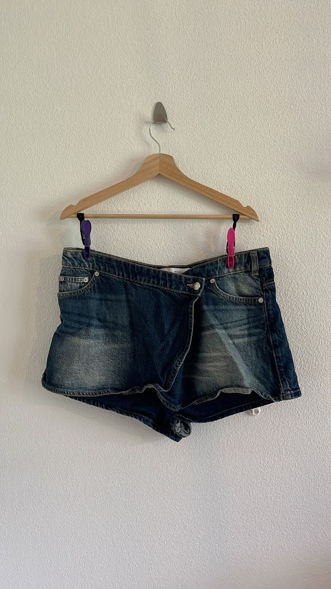 Bershka Gonne: Short avec effet jupe – Usato da Martigny venduto da mar_p55z