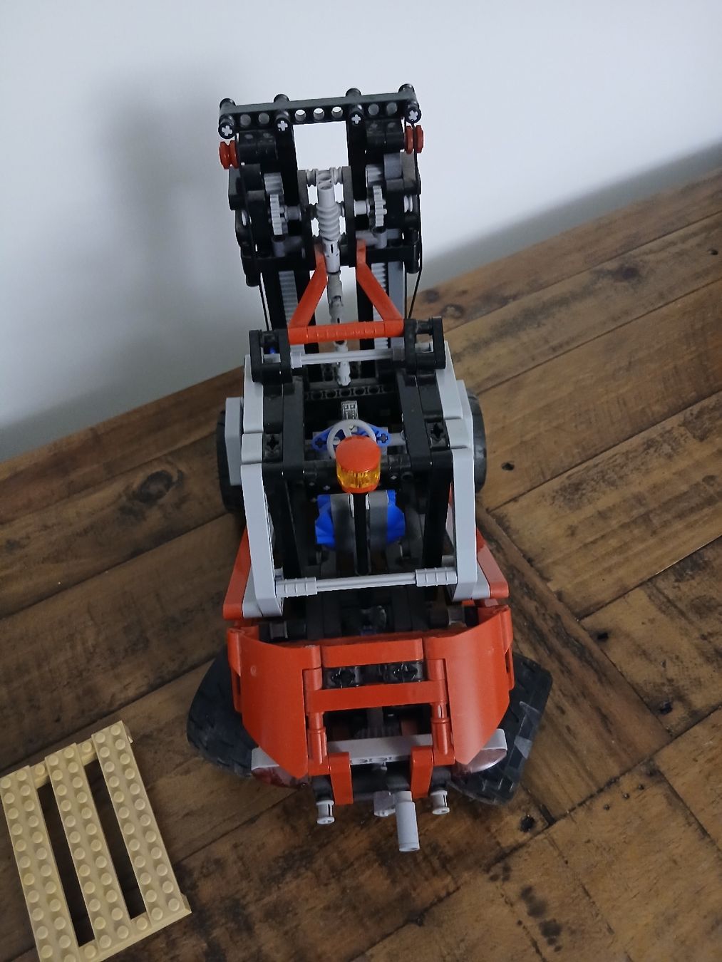 Lego Spielzeuge: Lego 8416 Gabelstapler – Gebraucht aus Rapperswil SG von cosiba01 3