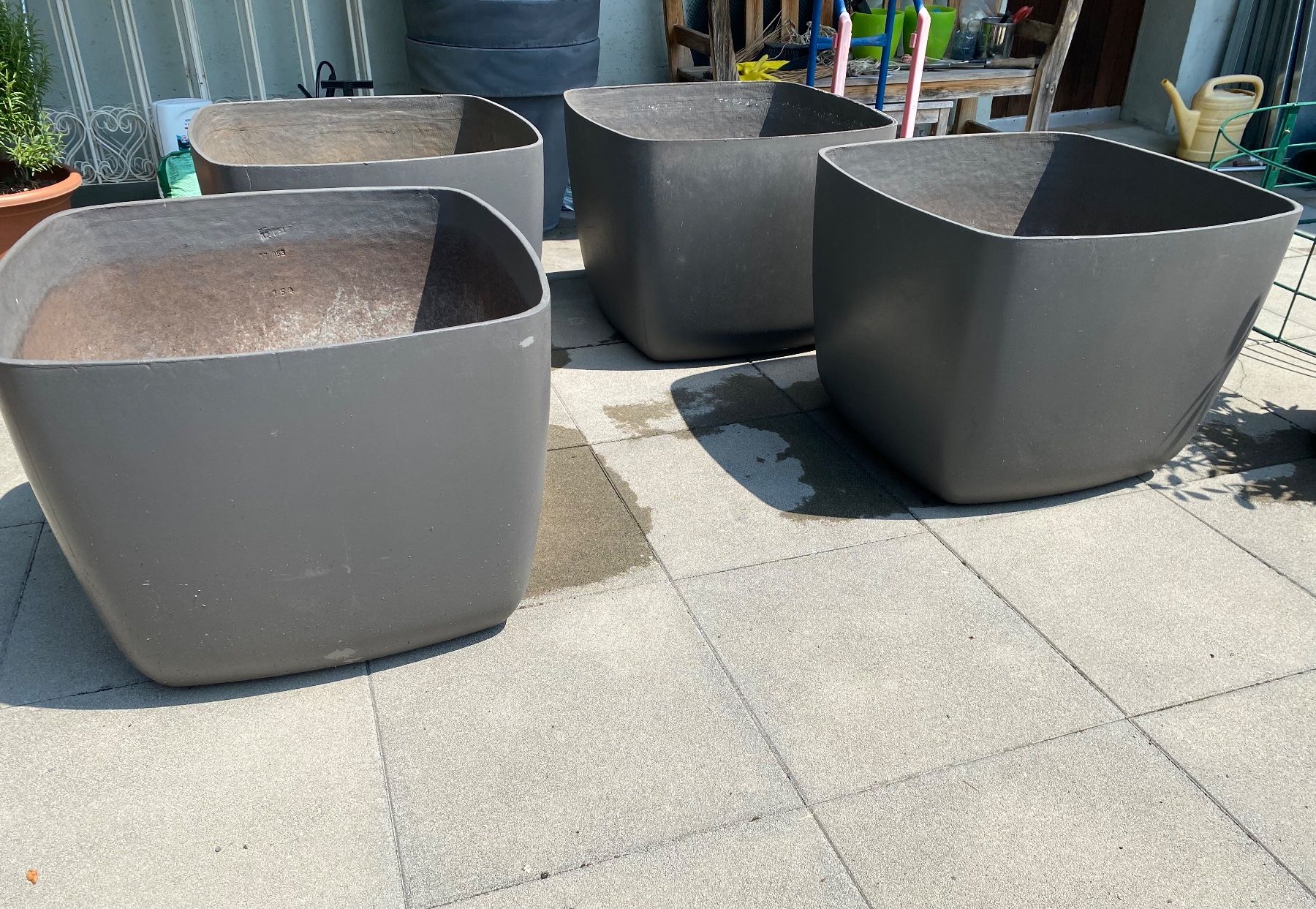 Vasi per fiori: Eternit Pflanzentrog Blumentopf Pflanzentopf Pflanzengefäss – Usato da Dottikon venduto da 6571 7