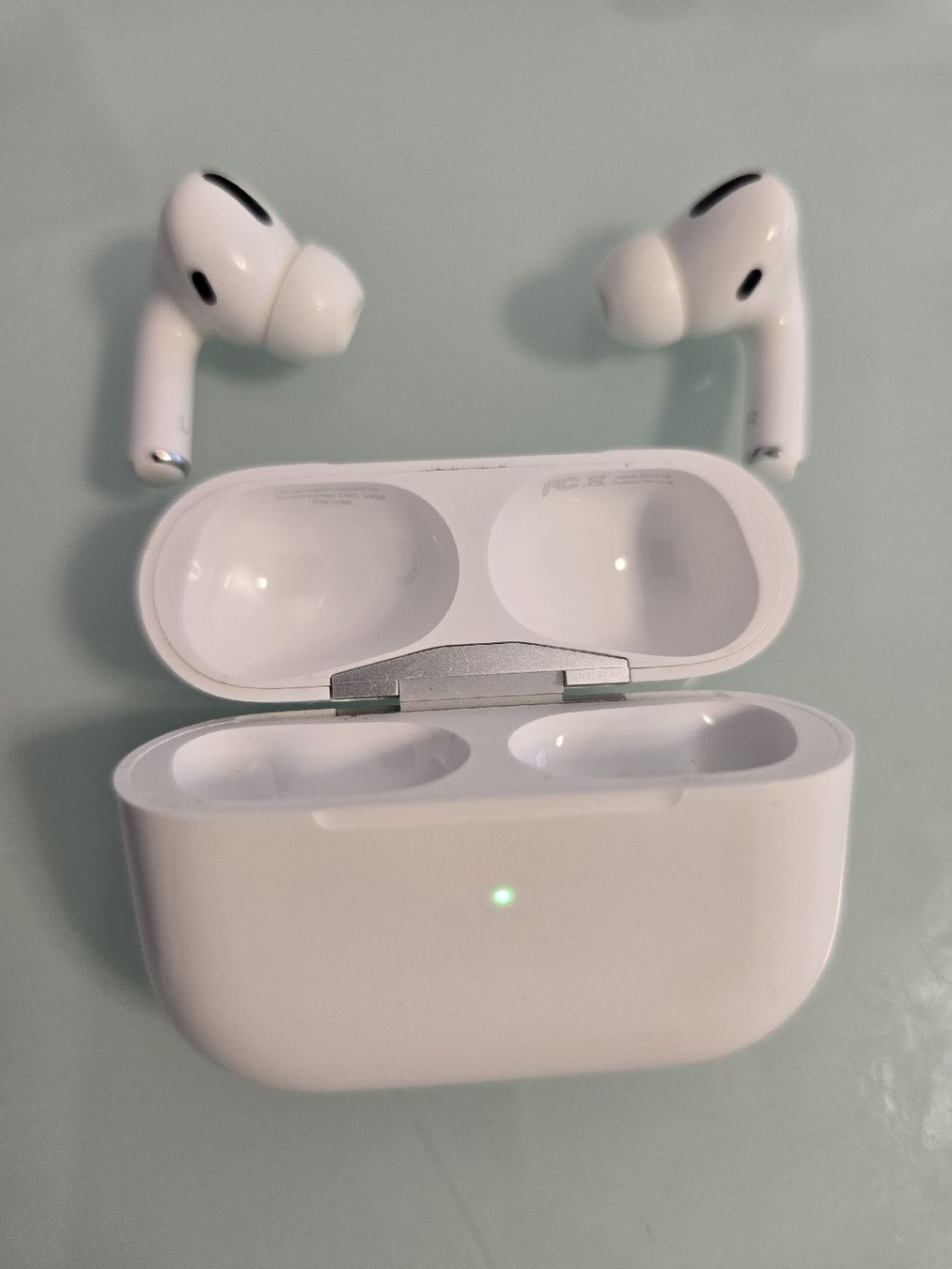 Casques audio: Apple AirPods – D'occasion à Winterthur par Bole.sd