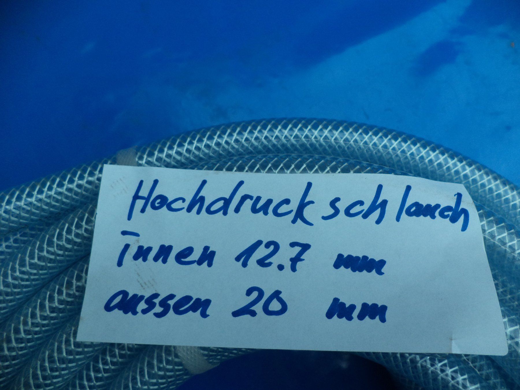 Tubi & Tubi flessibili: Drukluftschlauch aussen 20 mm neu – Nuovo (secondo la descrizione) da Oetwil am See venduto da Avenger07