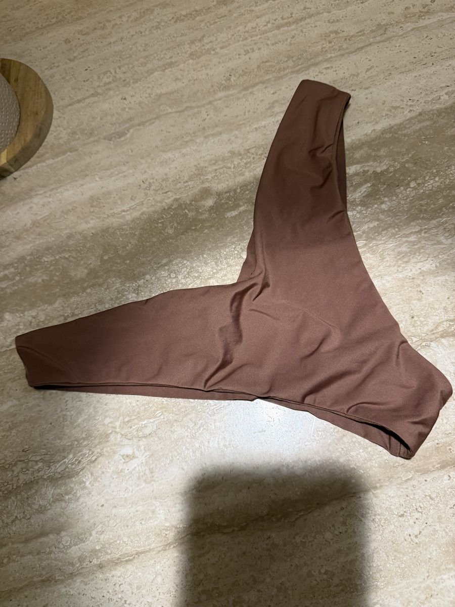 Calzedonia Badekleider & Bikinis: Bikini bottom brown size 38 – Gebraucht aus Dübendorf von ReLoved_Fashion_ZH