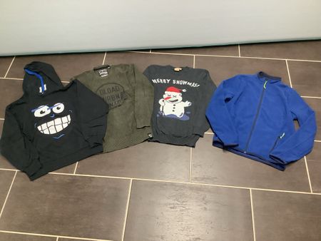 Pullover und Fleecejacke Set Gr. 146/152