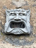 GARGOYLE - Wächter aus Beton / Handarbeit / Unikat