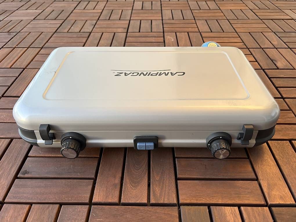 Campingaz Cucine: Campingaz Campingkocher, 2-flammig – Usato da Ostermundigen venduto da sewink 2